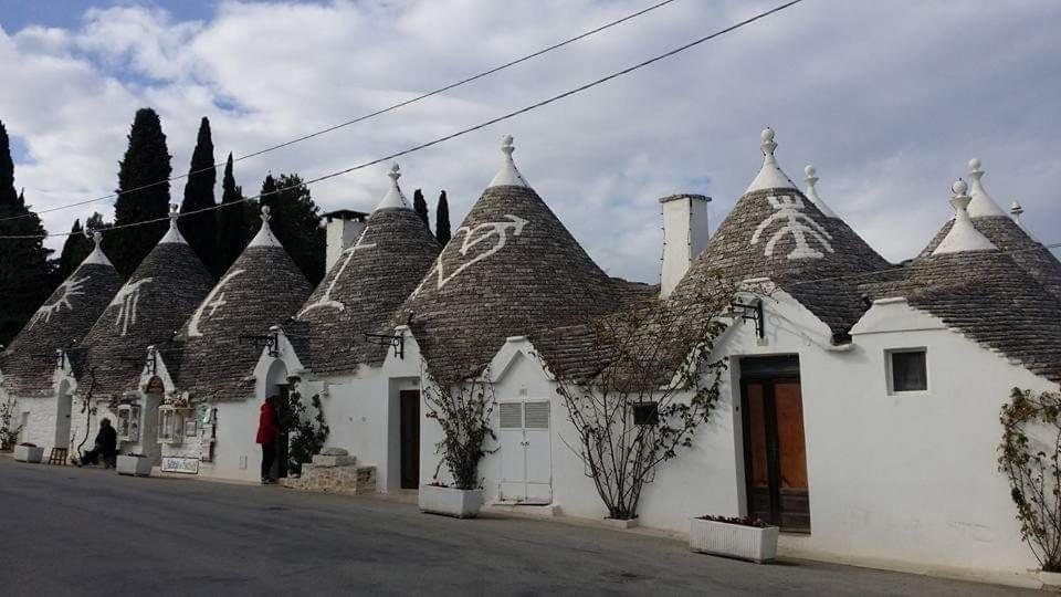 Villa Casarte Бари Екстериор снимка
